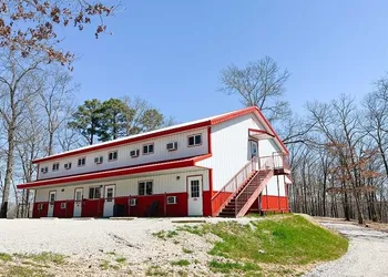 Beaver Dam Dive Shop and Resort hotel thumbnail 4