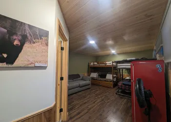Saganaga Lodge hotel thumbnail 5