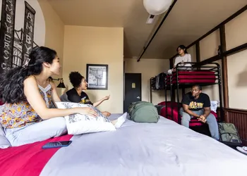 Traveler's Rest Hotel hotel thumbnail 7