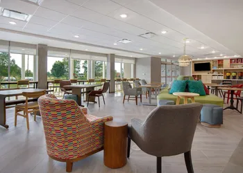 Home2 Suites By Hilton Grand Rapids Airport hotel thumbnail 3