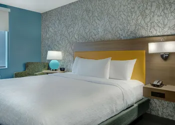 Home2 Suites By Hilton Grand Rapids Airport hotel thumbnail 8