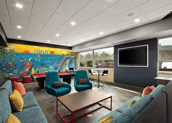 Tru By Hilton Santee hotel thumbnail 4