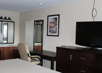 Grand Motel Inn and Suites of Reform AL hotel thumbnail 3