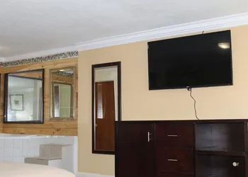 Grand Motel Inn and Suites of Reform AL hotel thumbnail 8