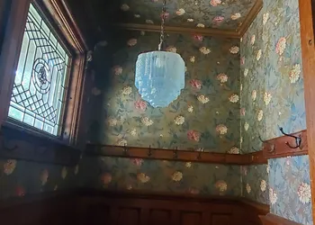 The Weis Mansion hotel thumbnail 2