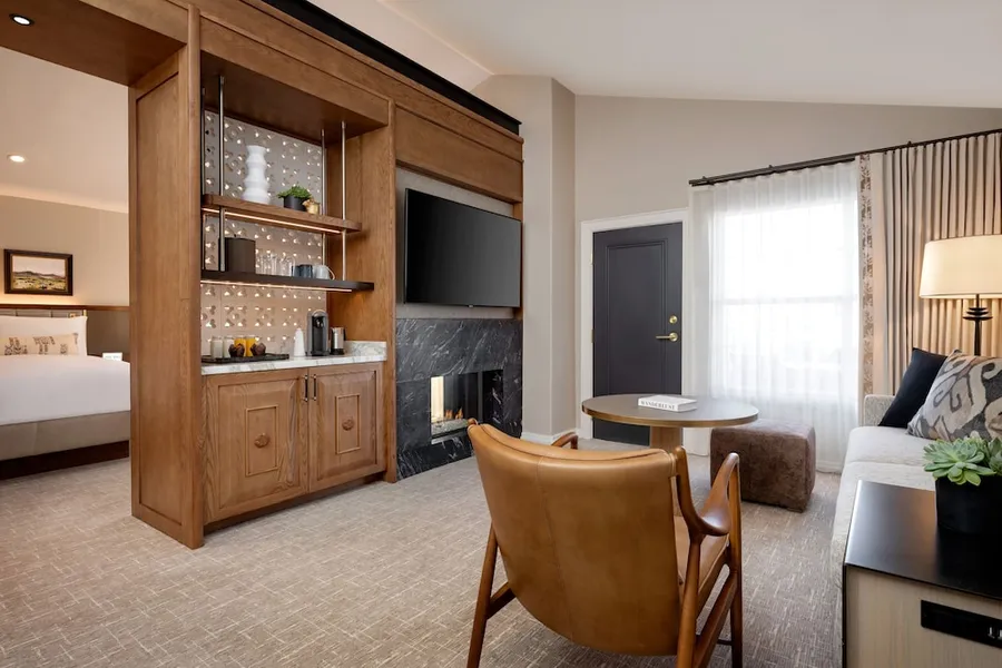Privado Villas at the Fairmont Scottsdale Princess hotel detail image 6