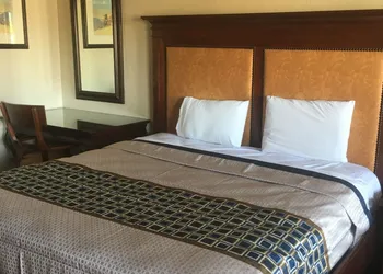 Great Western Inn & Suites hotel thumbnail 3