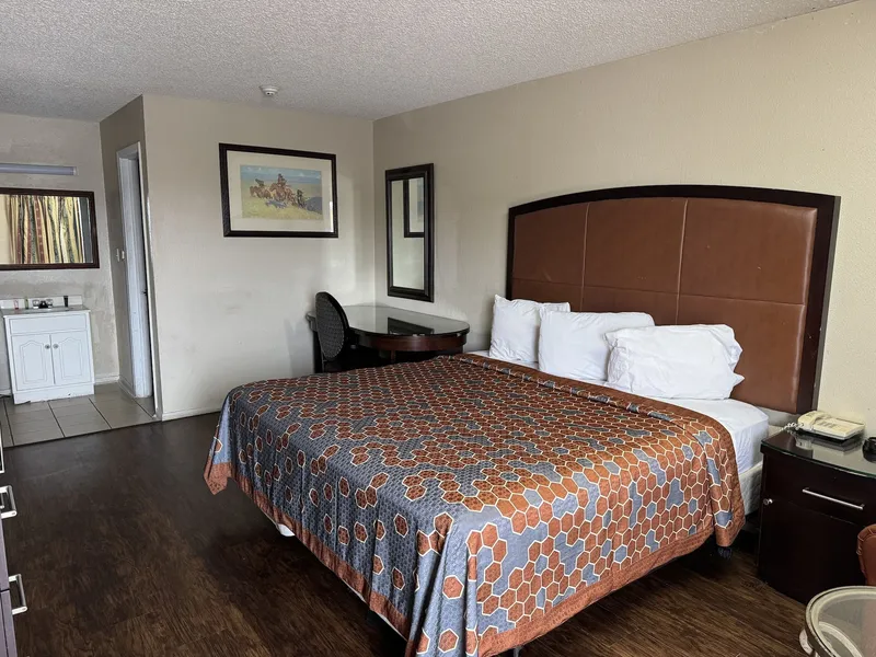Great Western Inn & Suites hotel detail image 6
