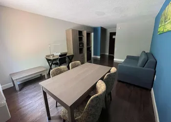 Wingate by Wyndham Columbia/Fort Jackson hotel thumbnail 7