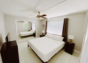 The Jasmine Apartments by Lowkl hotel thumbnail 2