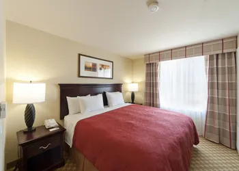 Holiday Inn Hotel & Suites Barstow by IHG hotel thumbnail 4