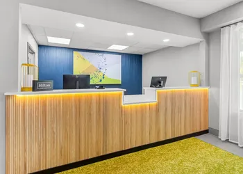 Spark by Hilton Sumter hotel thumbnail 2
