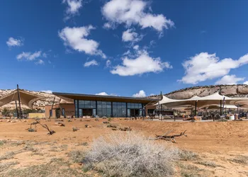 ULUM Moab hotel thumbnail 5