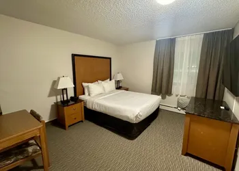 Anavada Inn & Suites Grande Prairie hotel thumbnail 8