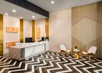 Dolce by Wyndham Hollywood hotel thumbnail 3