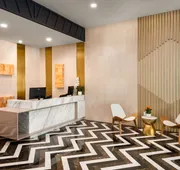 Dolce by Wyndham Hollywood hotel detail image 3