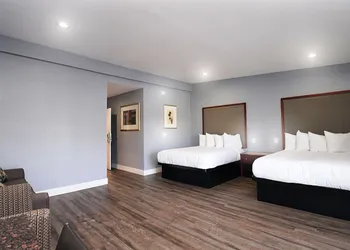Seaside Inn & Suites hotel thumbnail 6