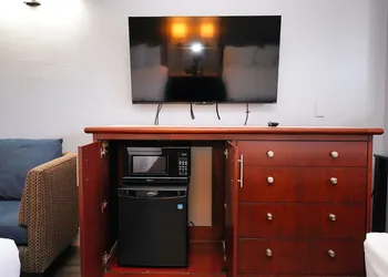 Seaside Inn & Suites hotel thumbnail 8