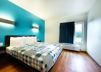 Emblaze Hotel hotel thumbnail 5
