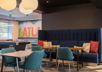 Tru By Hilton Atlanta Airport College Park hotel thumbnail 2