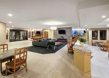 Endeavor Inn & Suites, Trademark Collection by Wyndham hotel thumbnail 4