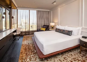 J Resort hotel thumbnail 8