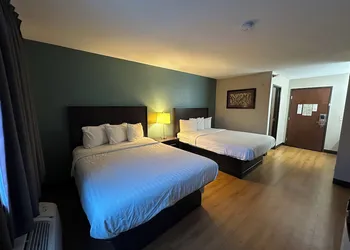 Baymont Inn & Suites by Wyndham Lincoln NE hotel thumbnail 7