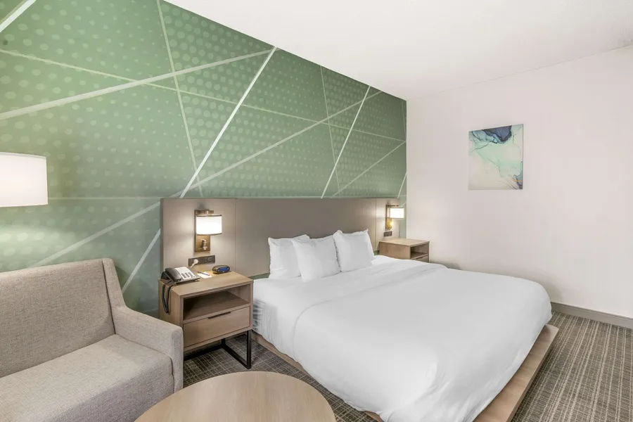 Comfort Inn & Suites Louisville Airport Fair & Expo hotel detail image 6