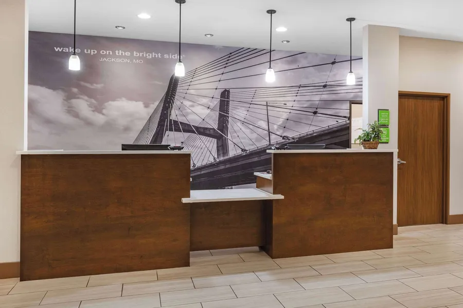 La Quinta Inn & Suites by Wyndham Jackson/Cape Girardeau hotel detail image 6