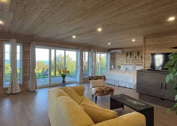 A Unique Loft to Travel Back in Time hotel thumbnail 3