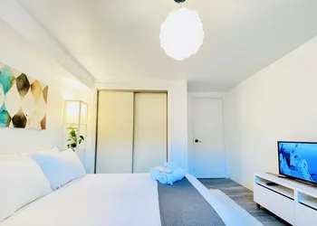 Sunrise Tree Guest House hotel thumbnail 7