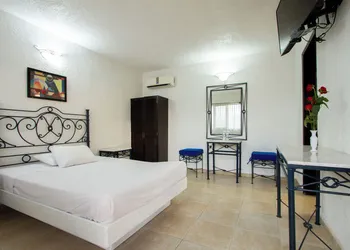 Hotel Bedd Express Querétaro hotel thumbnail 8