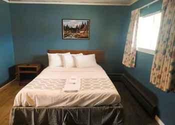 Love Hotels Desert Inn & RV by OYO at Boysen Wind River WY hotel thumbnail 4