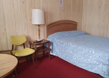 Sunset Motel hotel thumbnail 2