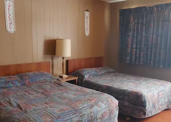 Sunset Motel hotel thumbnail 3