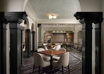 Hotel Flor Tampa Downtown, Tapestry Collection by Hilton hotel thumbnail 4