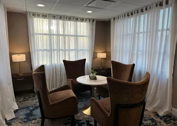 Hotel Royer Urbana Champaign, Tapestry Collection by Hilton hotel thumbnail 7