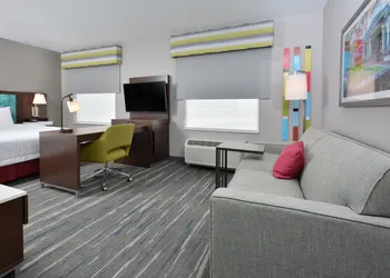 Hampton Inn & Suites Durham University Medical Center hotel thumbnail 5