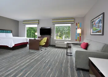 Hampton Inn & Suites Durham University Medical Center hotel thumbnail 6