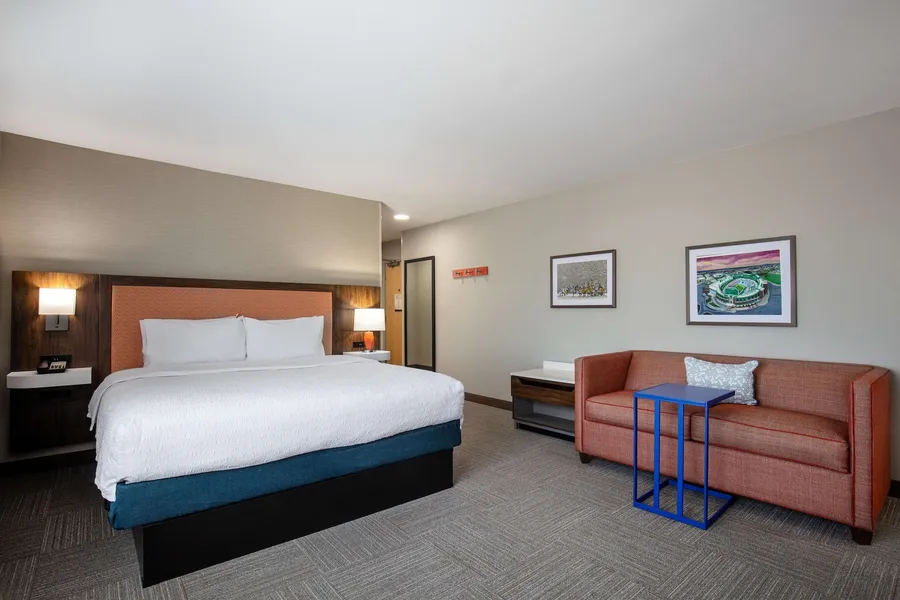 Hampton Inn by Hilton Green Bay Stadium hotel detail image 6