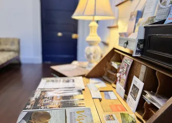The Sunnyside Sisters Bed and Breakfast hotel thumbnail 2
