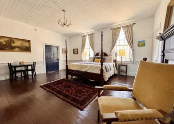 The Sunnyside Sisters Bed and Breakfast hotel thumbnail 6