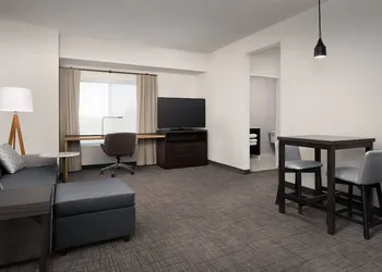 Residence Inn By Marriott Fresno Clovis hotel thumbnail 7