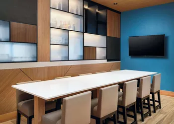 Hyatt Place Melbourne Airport hotel thumbnail 3