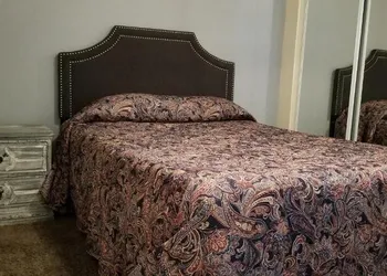 Sierra Crossing Motel hotel thumbnail 2