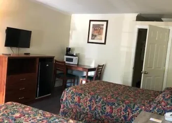 Sierra Crossing Motel hotel thumbnail 8
