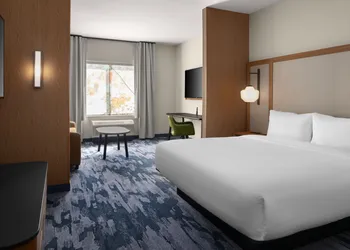 Fairfield by Marriott Inn & Suites Whitsett Greensboro East hotel thumbnail 7