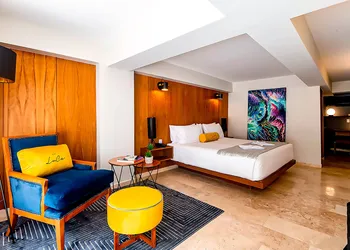 Hotel Luca hotel thumbnail 4