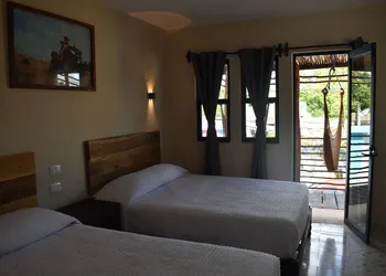 Luna Azul by Uvas hotel thumbnail 7