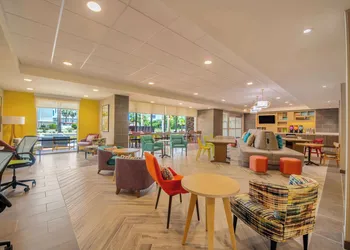 Home2 Suites By Hilton Kingsland hotel thumbnail 2
